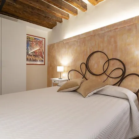 Rialto Sant'aponal Prestige By Wonderful Italy * Benátky