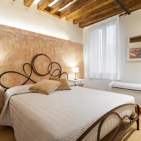 Rialto Sant'aponal Prestige By Wonderful Italy * Benátky