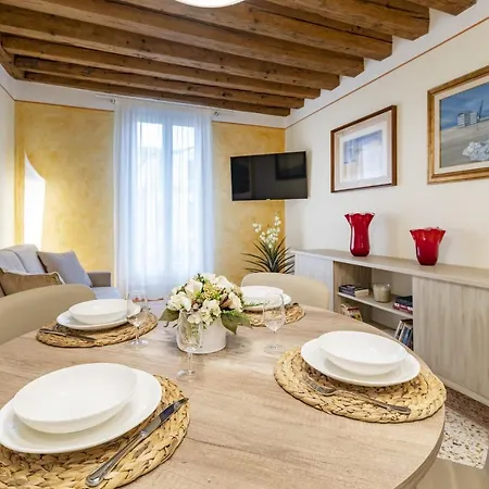 Rialto Sant'aponal Prestige By Wonderful Italy شقة البندقية